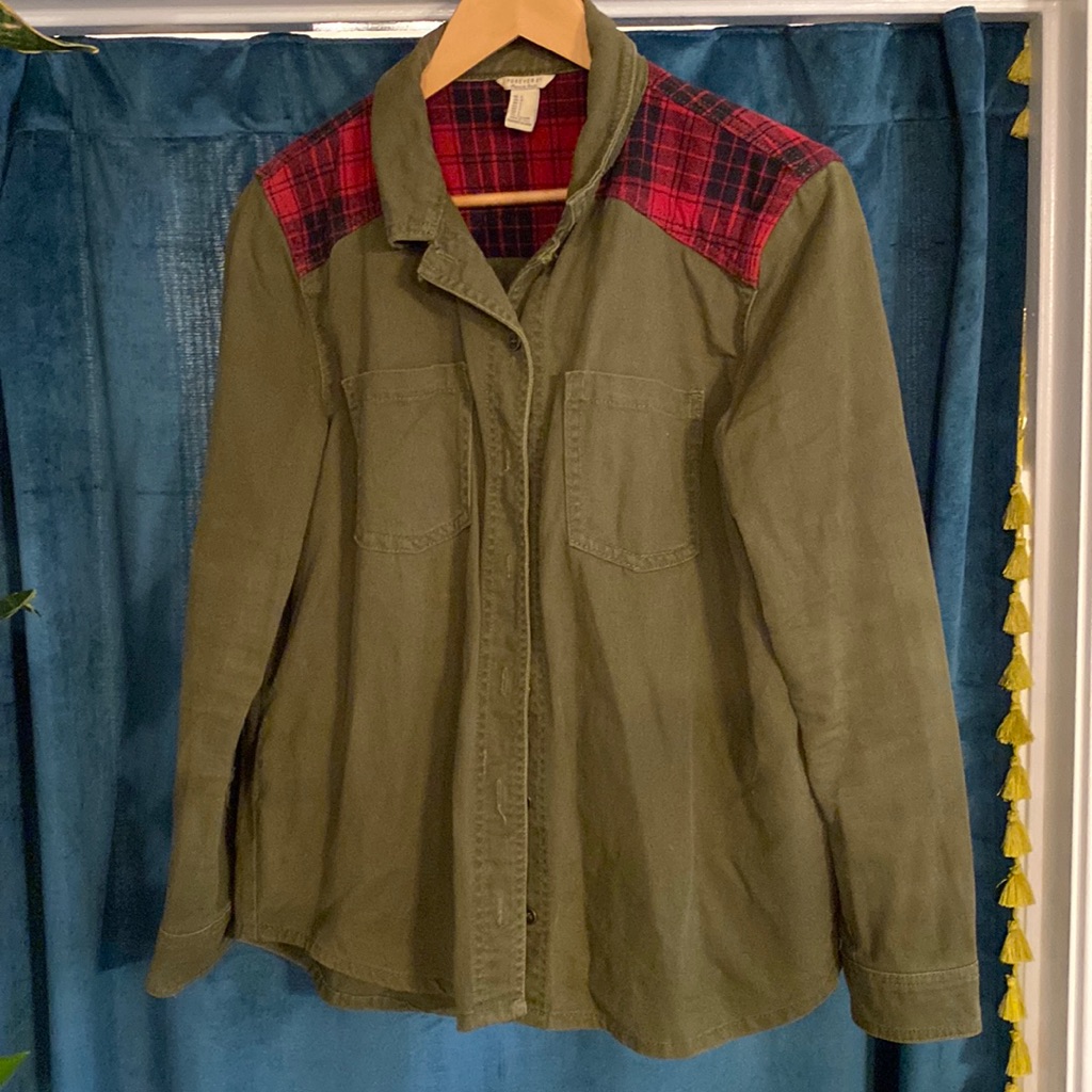 F21 Button Down